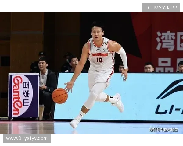 戴维森:上半场出色仍需磨合 戴维森:上半场出色仍需磨合